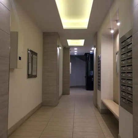 Tom's Apartment