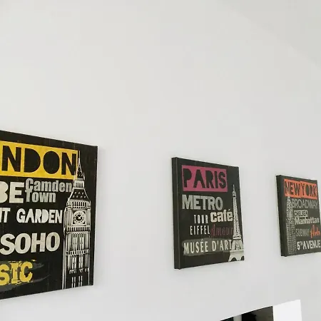 Tom's Apartman *